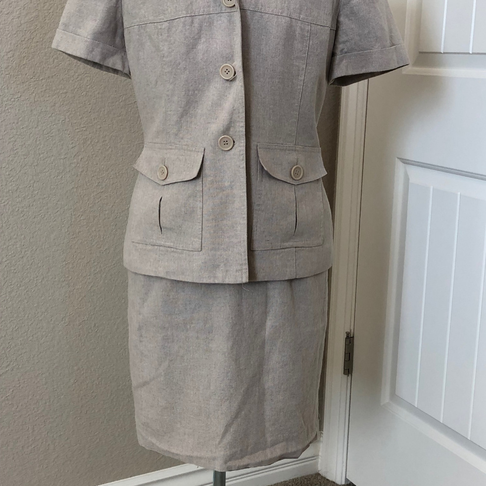 Cream Color Two Piece Linen  Short Sleeves Suite